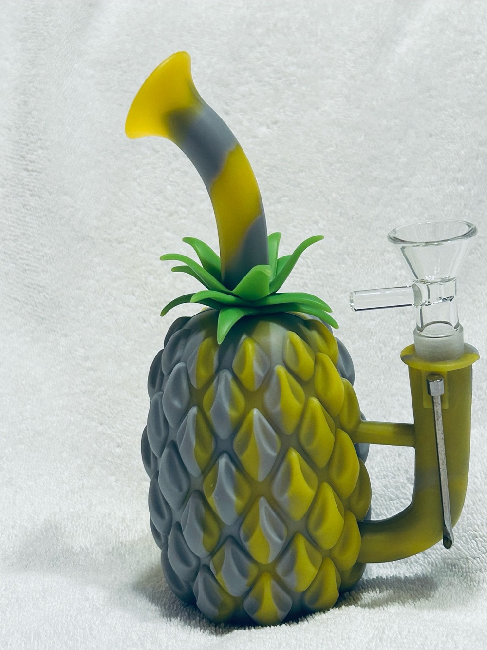 Pineapple Silicone Water Piece